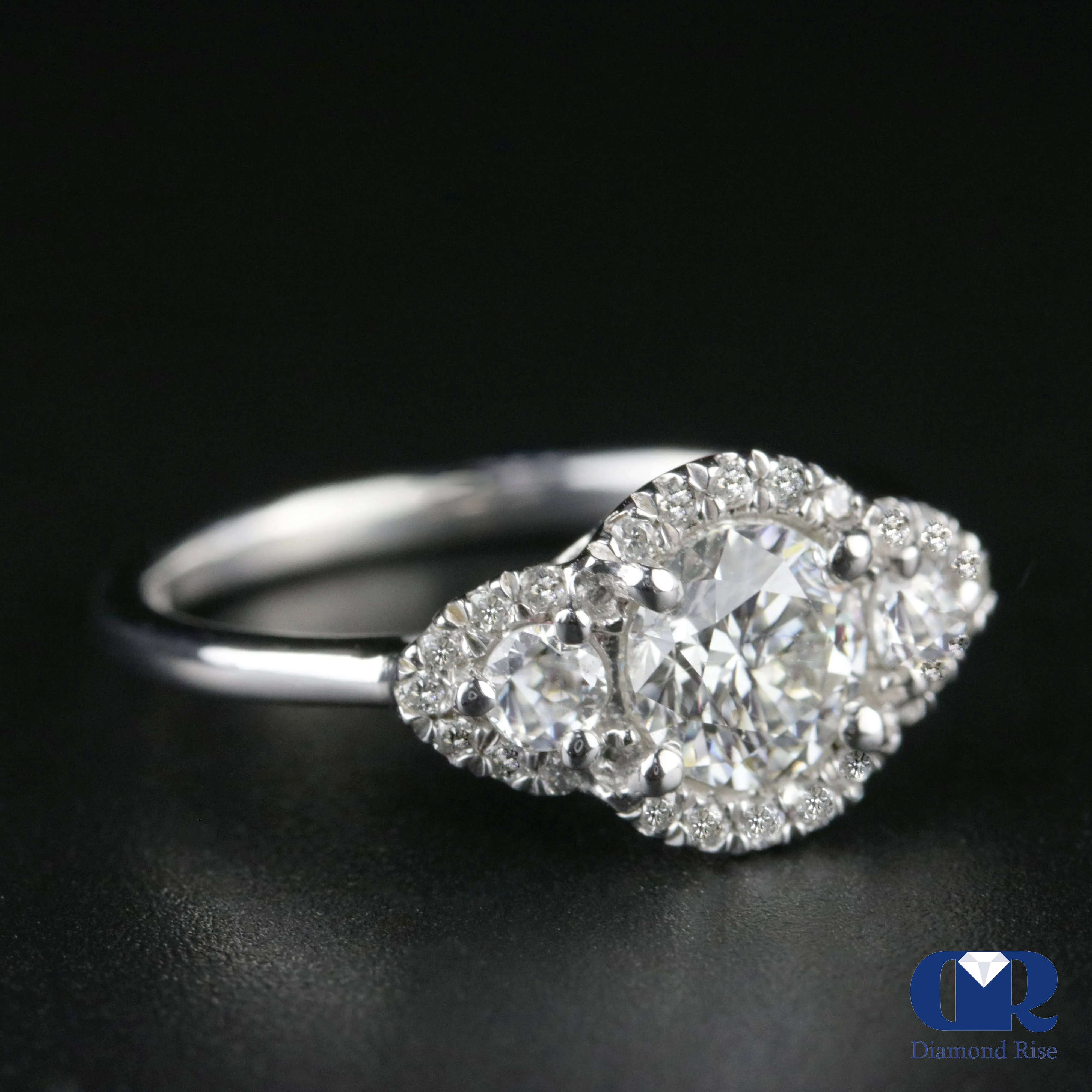 1.26 Carat Round Cut Diamond Halo Engagement Ring In Platinum