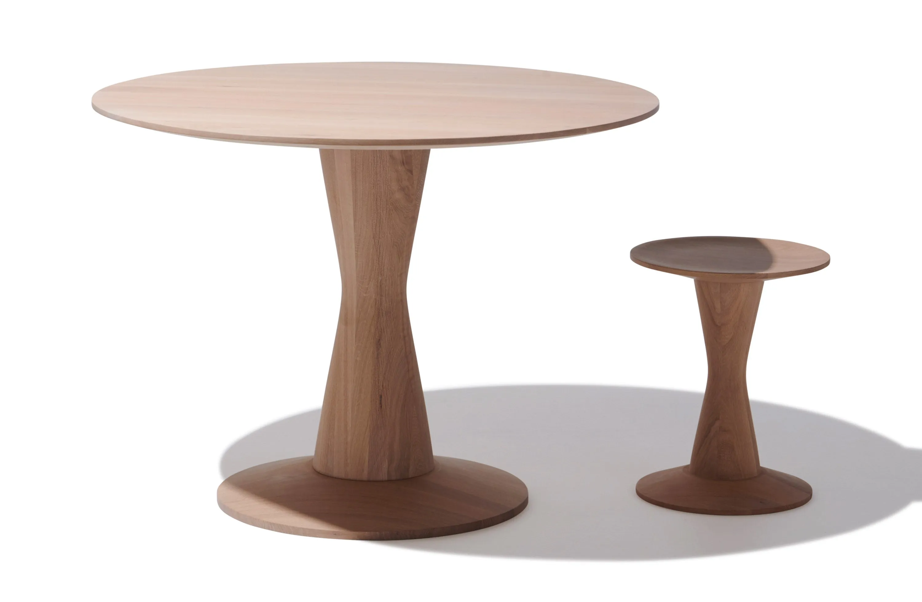 Claye Dining Table