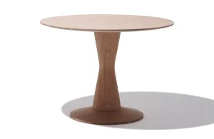 Claye Dining Table