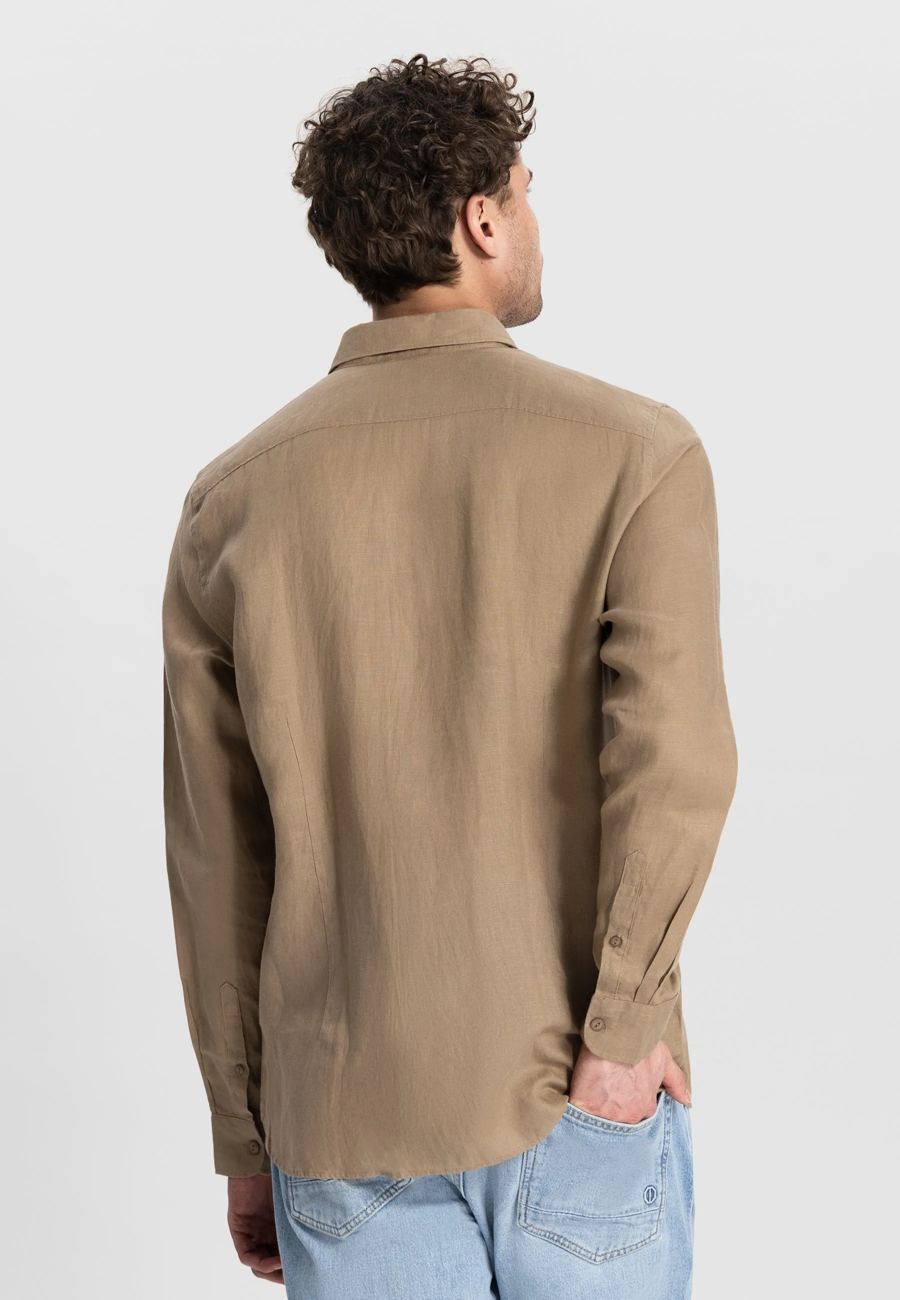 Jagger Linen Shirt: Dessert Brown