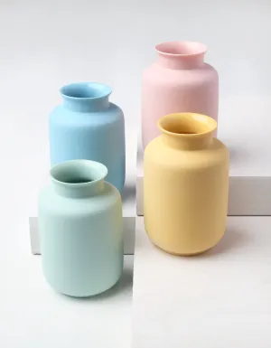 Porcelain Vase Wide
