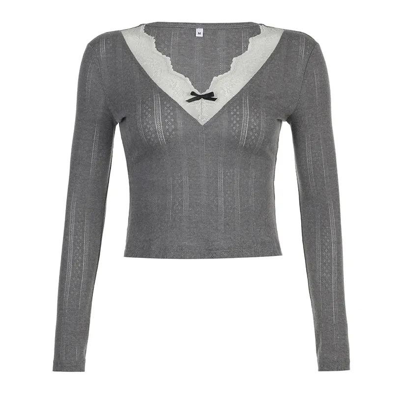V Neck Vintage Fashion Women T-shirts Slim Bow Y2K Aesthetic Lace Patched Korean Autumn Tee Shirt Cute Knit Clothing